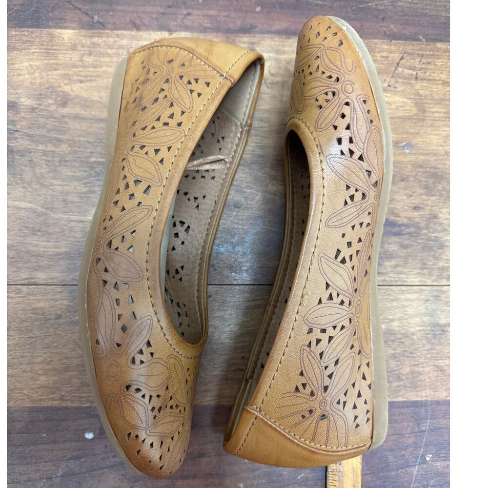 Baretraps Memory Foam Mariah Women's Size 7 Caramel Flats Slip On Shoes - Picture 5 of 12